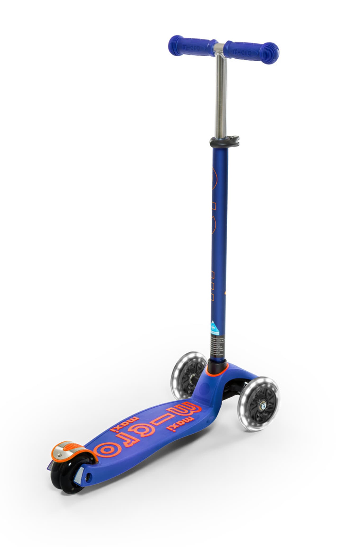 Micro Micro Maxi Deluxe LED Scooter 4