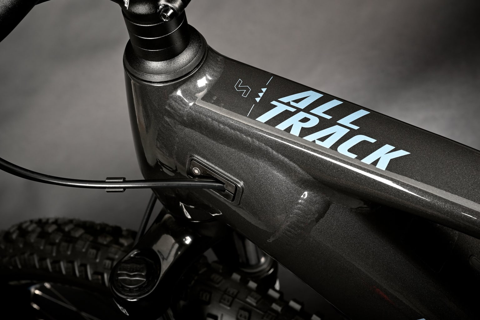 Haibike Haibike AllTrack 5 27.5 Mountain bike elettrica (Hardtail) grigio 3