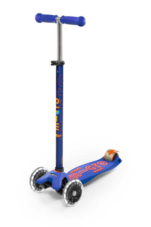 micro Maxi Deluxe LED Scooter