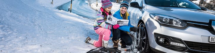 Chaînes à neige pour la voiture