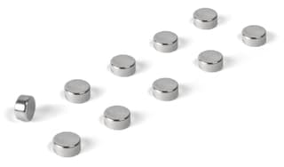 STEELY Magnet